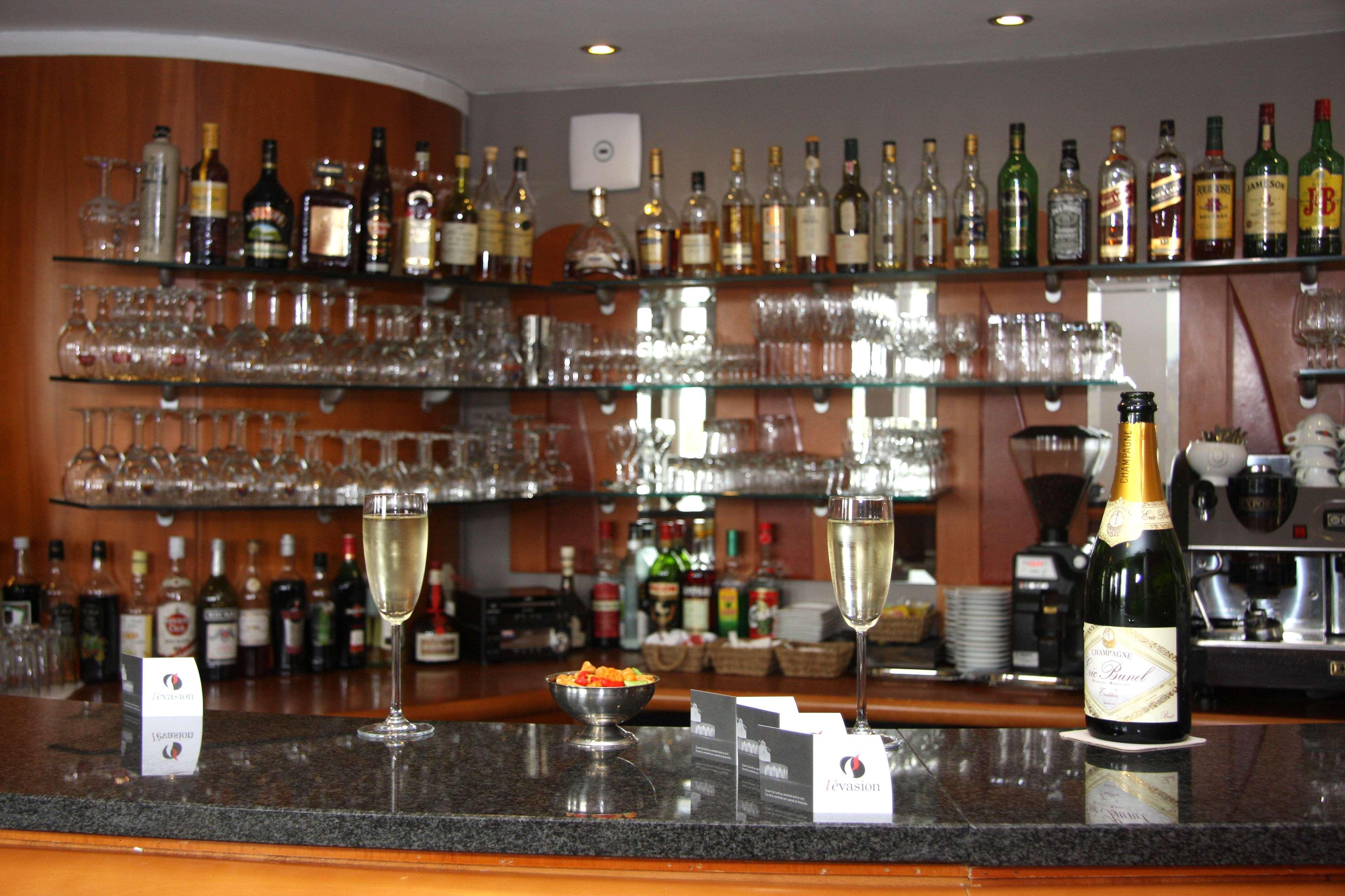 Hotel Ibis Styles Charleroi Airport Aero 44 Exteriér fotografie