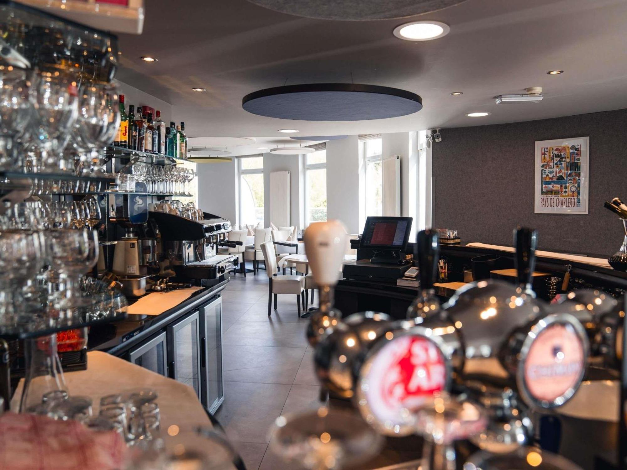 Hotel Ibis Styles Charleroi Airport Aero 44 Exteriér fotografie